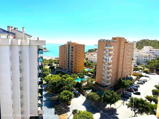 SE VENDE PISO DE 1 DORMITORIO CON VISTAS AL MAR GARAJE Y TRASTERO EN CALA DE VILLAJOYOSA - ALICANTE