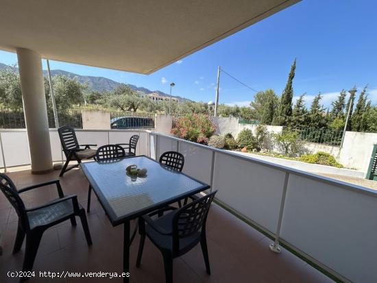 Piso de 3 habitaciones con piscina y vistas al mar - TARRAGONA