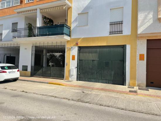 PLAZA DE GARAJE - CADIZ