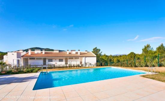 SE VENDE IMPRESIONANTE APARTAMENTO EN CAYAMEL - BALEARES