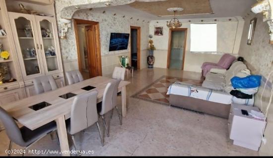 Se vende chalet en Parque las Avenidas Alicante - ALICANTE