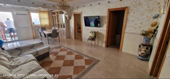 Se vende chalet en Parque las Avenidas Alicante - ALICANTE