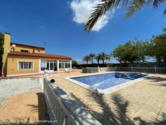 CHALET A LA VENTA EN ELCHE PARTIDA MAITINO - ALICANTE