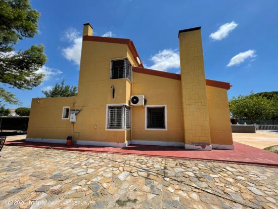 CHALET A LA VENTA EN ELCHE PARTIDA MAITINO - ALICANTE