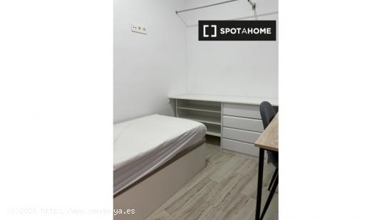 Habitación en piso compartido en Murcia - MURCIA