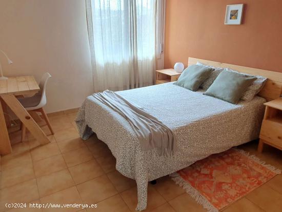  Encantadora habitación, Solo mujeres, en alquiler en Eixample, Barcelona - BARCELONA 