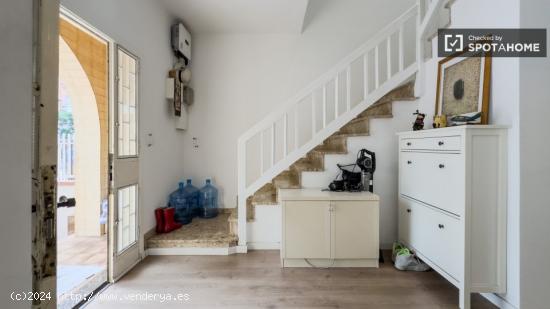 Casa en alquiler de 4 habitaciones en Navas - BARCELONA