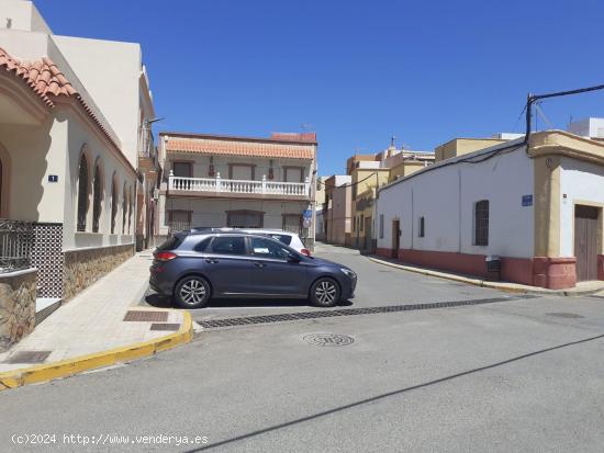 Venta de casa de planta baja en Pechina - ALMERIA