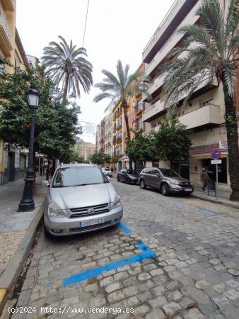 PLAZA DE GARAJE EN LA MERCED - HUELVA