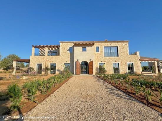 Moderna villa para alquilar cerca de Santanyí con vista mar - BALEARES