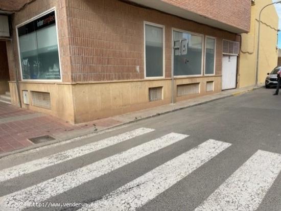 Edificio de uso mixto en venta en Torre-Pacheco - MURCIA