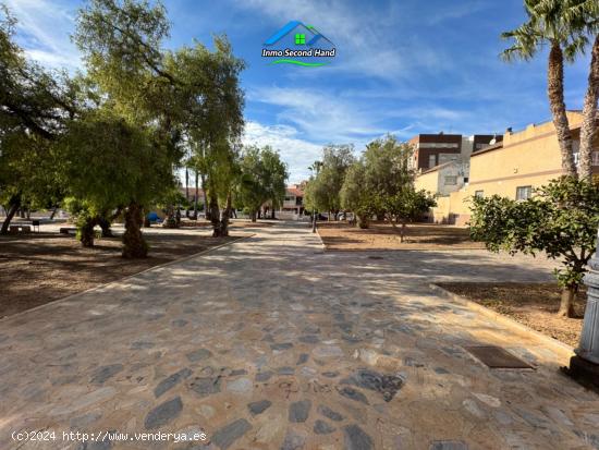  PLAZAS DE GARAJE Y TRASTEROS EN CARTAGENA - MURCIA 