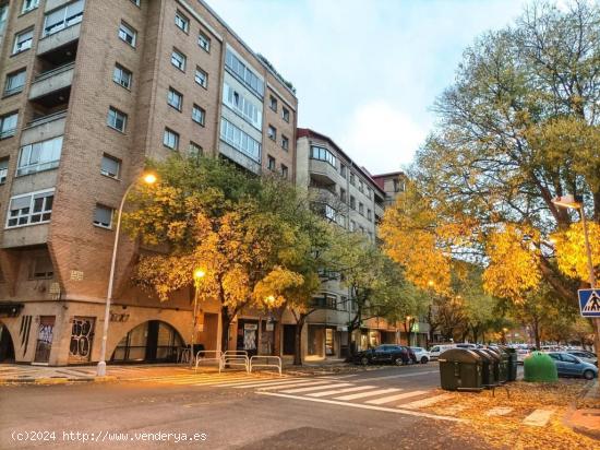 Plaza de garaje en venta en Iturrama, zona Centro de Salud. - NAVARRA