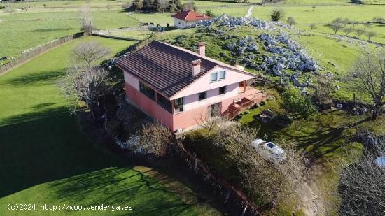 VENTA DE CASA A 2 KM DE RIBADESELLA - ASTURIAS