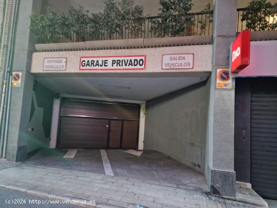  Plaza amplia de Garaje en Av Oscar Espla - ALICANTE 