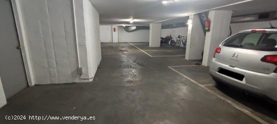 Plaza de aparcamiento en venta  en Barcelona - Barcelona