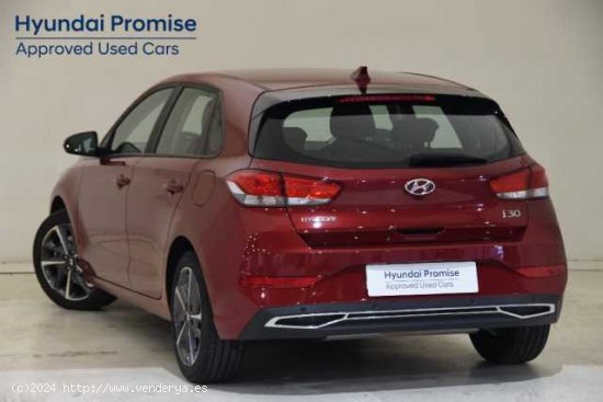 Hyundai i30 ( 1.5 DPI Klass SLX 110 )  - Fornells de la Selva