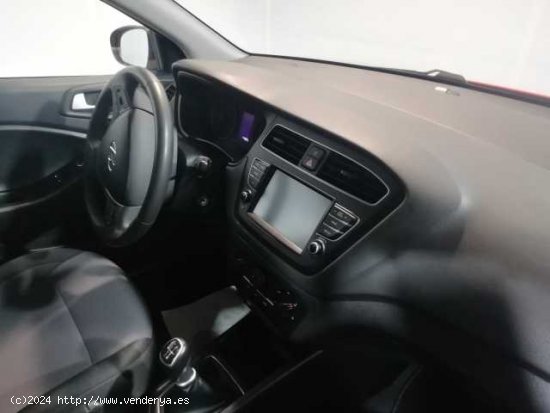 Hyundai i20 ( 1.0 TGDI Essence LE 100 )  - Rivas Vaciamadrid