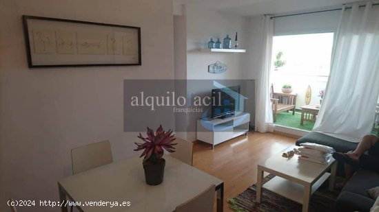 BONITO APARTAMENTO PARA TODO EL AÑO EN ROSAS