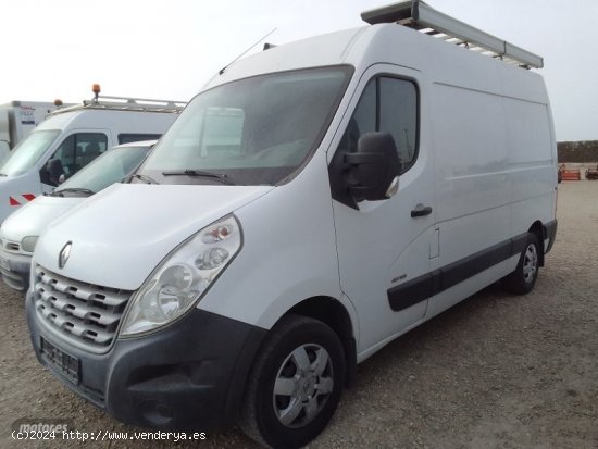 Renault Master FURGON L2H2 125 CV. de 2011 con 260.000 Km por 9.500 EUR. en Murcia