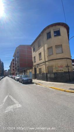 EDIFICIO DE ORIGEN PARA REFORMAR EN CENTRO DE PONFERRADA!!! - LEON