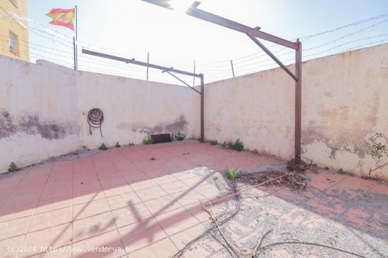 ¡OPORTUNIDAD! SOLAR EN PIEDRAS REDONDAS - ALMERIA