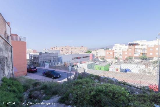 ¡OPORTUNIDAD! SOLAR EN PIEDRAS REDONDAS - ALMERIA