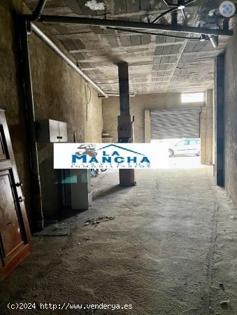 REF: C218 INMOBILIARIA LA MANCHA VENDE LOCAL COMERCIAL ZONA INDUSTRIA - ALBACETE