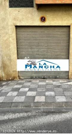 REF: C218 INMOBILIARIA LA MANCHA VENDE LOCAL COMERCIAL ZONA INDUSTRIA - ALBACETE