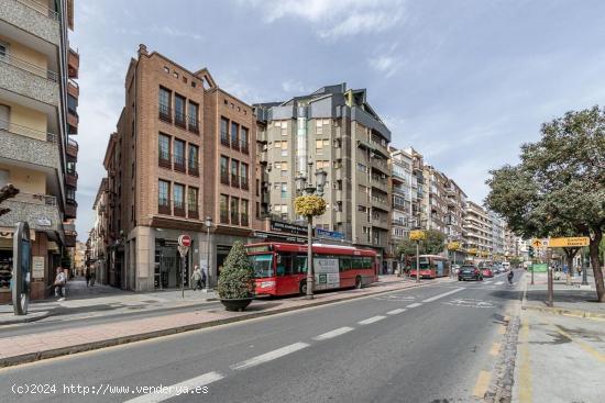  PLAZA DE GARAJE JUNTO A ALHAMAR Y CORTE INGLÉS. - GRANADA 