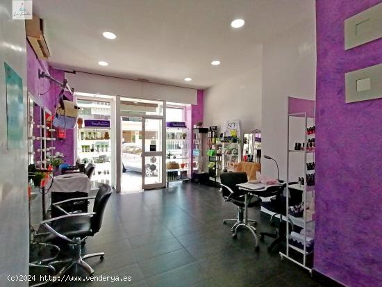 LOCAL PARA NEGOCIO DE PELUQUERIA Y ESTETICA EN SANTA CRISTINA - MALAGA