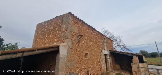 SE VENDE TERRENO CON CASA PARA REFORMAR - BALEARES