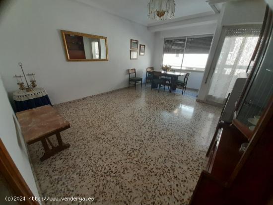 VENDE PISO EN VILLENA SIN ASCENSOR - ALICANTE