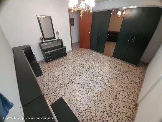 VENDE PISO EN VILLENA SIN ASCENSOR - ALICANTE