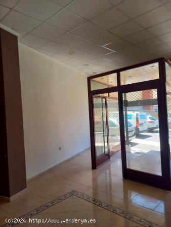 ALQUILA LOCAL COMERCIAL EN BIAR - ALICANTE