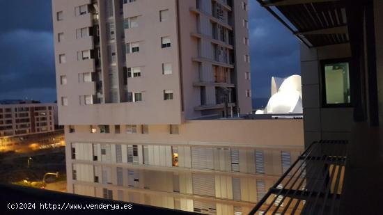 Exclusivo Piso en la Torre de Santa Cruz con Vistas Panorámicas a la Ciudad - SANTA CRUZ DE TENERIF