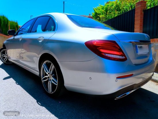 Mercedes Clase E 220d AMG 9G-PIEL-MULTI BEAM LEDS-FULLL de 2018 con 197.000 Km por 20.900 EUR. en Gr