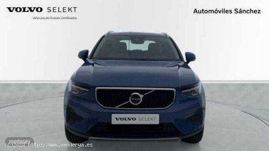 Volvo XC40 2.0 B3 CORE AUTO 163 5P de 2024 con 1 Km por 43.900 EUR. en Zaragoza