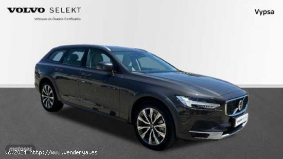 Volvo V 90 2.0 B4 D PLUS BRIGHT 4WD AUTO 197 5P de 2023 con 27.417 Km por 55.900 EUR. en Malaga