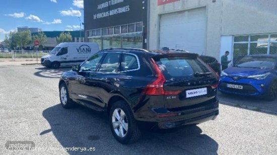 Volvo XC 60 XC60 Core, B4 Semihibrido, Diesel de 2023 con 13.161 Km por 44.490 EUR. en Navarra