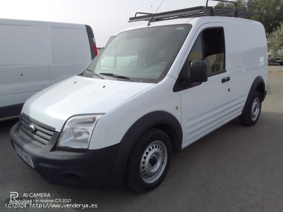  Ford Transit Connect 75T220 FURGON. de 2013 con 160.000 Km por 7.000 EUR. en Murcia 