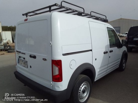 Ford Transit Connect 75T220 FURGON. de 2013 con 160.000 Km por 7.000 EUR. en Murcia