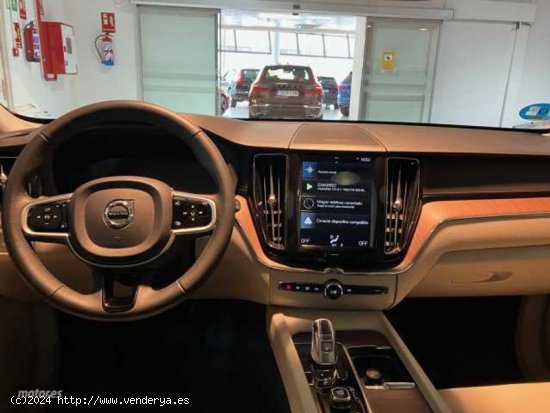 Volvo XC 60 XC60 T8 Twin Inscription Automatico de 2018 con 87.000 Km por 39.900 EUR. en Madrid