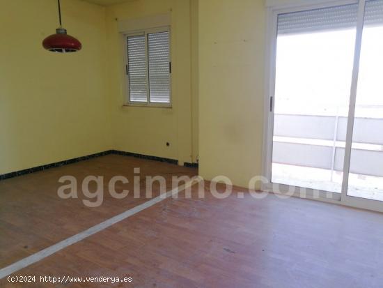 Piso en venta. - VALLADOLID