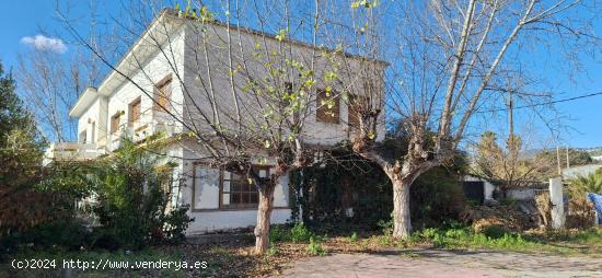 Chalet en venta en Camí del Pla del Castell 2 i Camí del Pla del Castell 4 Mataro - BARCELONA