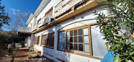 Chalet en venta en Camí del Pla del Castell 2 i Camí del Pla del Castell 4 Mataro - BARCELONA