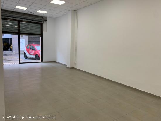 LOCAL COMERCIAL EN EL CENTRO DE EL VENDRELL !!! - TARRAGONA