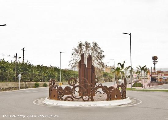 SOLAR EN LA MEJOR ZONA DE MOTRIL!! - GRANADA