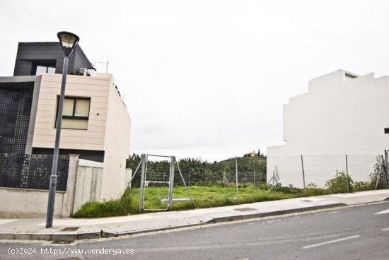 SOLAR EN LA MEJOR ZONA DE MOTRIL!! - GRANADA