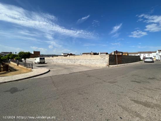 SOLARES PARA CONSTRUIR DESDE 105M2 EN ADAMUZ - CORDOBA